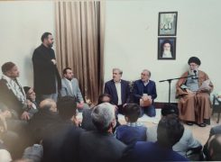 دیدار مدیر مرکز فرهنگی  دفاع مقدس با رهبری عزیز  بهمن  ۹۷